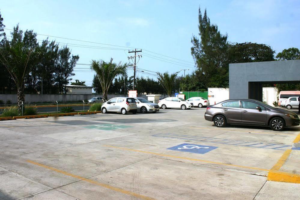 Hotel Urbainn Veracruz Exterior photo